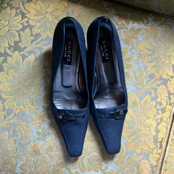 Vintage Gucci pumps - Picture 1 of 7